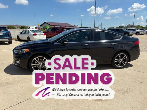 Used 2020 Ford Fusion Titanium FWD image 1