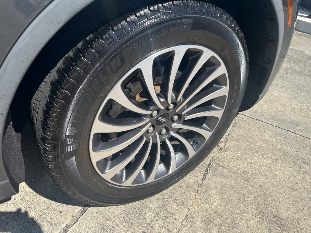 Used 2020 Lincoln Aviator Reserve w/ Equipment Group 201A RWD image 12