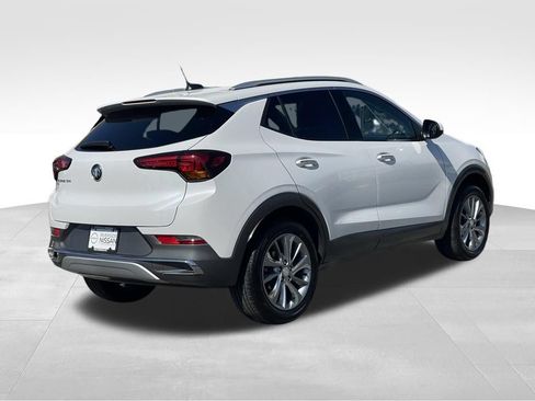 Used 2023 Buick Encore GX Essence w/ Experience Buick Package AWD/4WD image 3