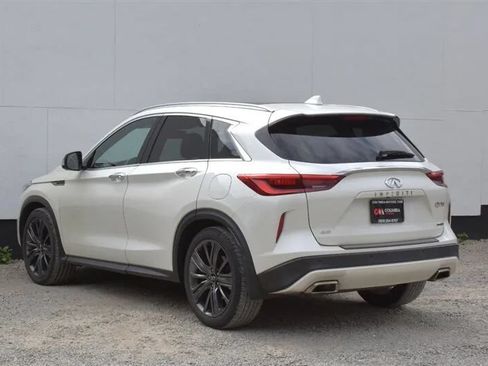 Used 2020 INFINITI QX50 Essential w/ Edition 30 Package AWD/4WD image 2