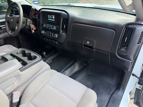 Used 2016 Chevrolet Silverado 3500 W/T image 25