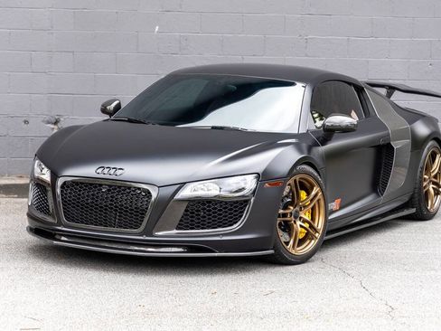Used 2010 Audi R8 V10 image 9