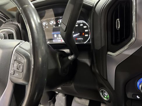 Used 2019 GMC Sierra 1500 SLT AWD/4WD image 17