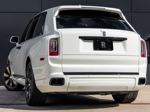 Used 2019 Rolls-Royce Cullinan image 9