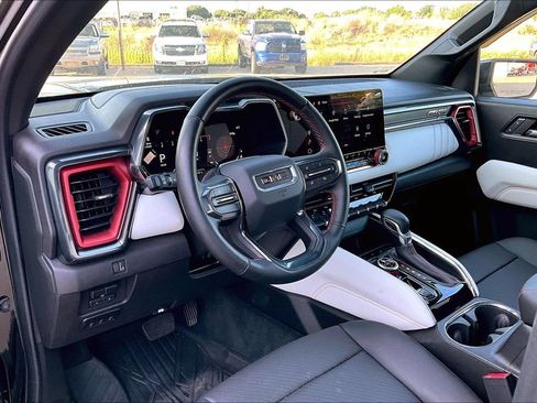 Used 2023 GMC Canyon AT4X w/ Edition 1 AWD/4WD image 16