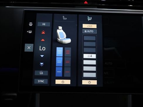 Used 2025 Land Rover Range Rover Long Wheelbase SE AWD/4WD image 99