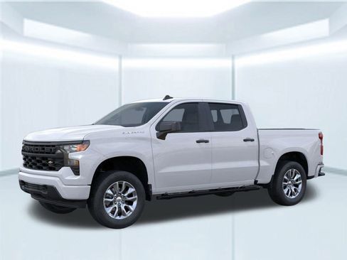 New 2026 Chevrolet Silverado 1500 Custom image 2
