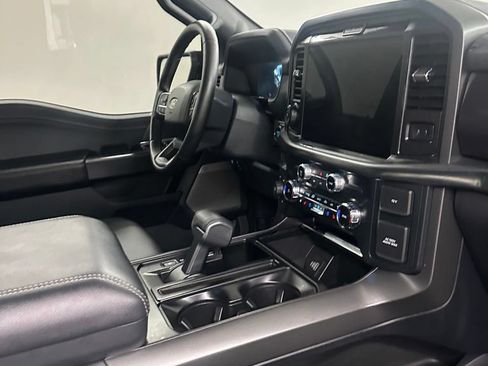 Used 2025 Ford F150 Lariat AWD/4WD image 35