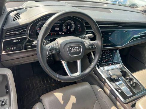 Used 2021 Audi Q7 3.0T Prestige AWD/4WD image 13