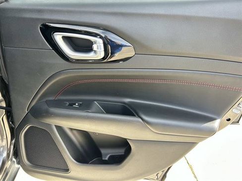 Used 2023 Jeep Compass Trailhawk image 18