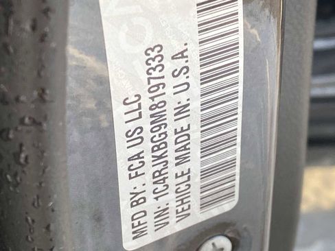 Certified 2021 Jeep Grand Cherokee L Limited image 31