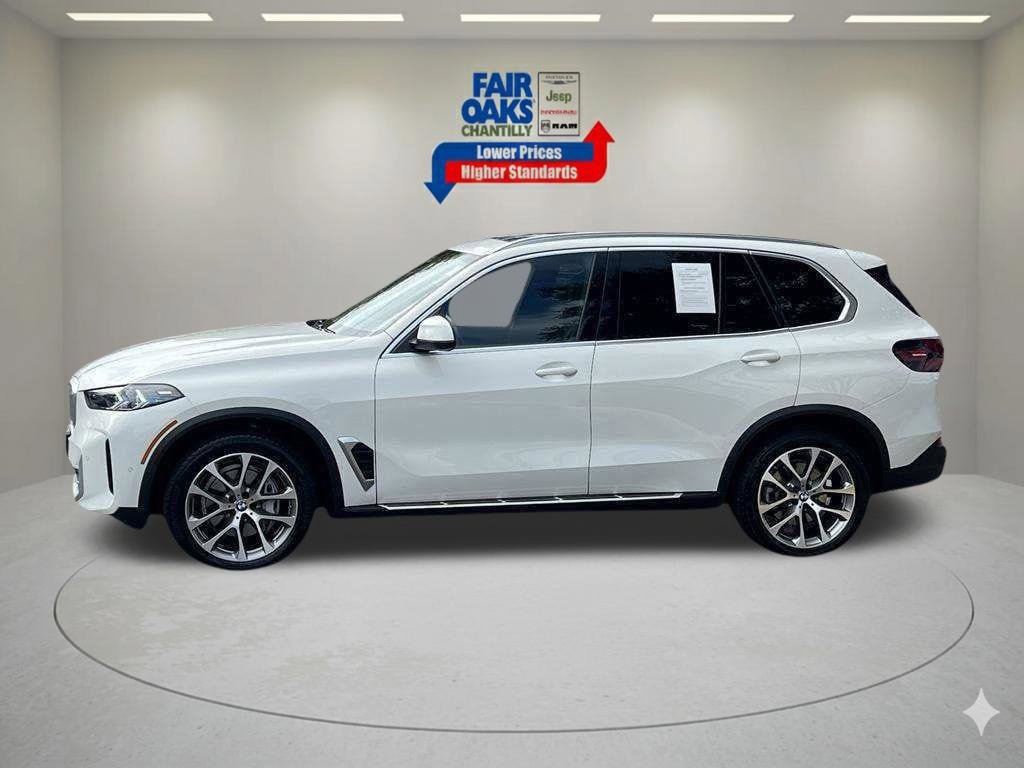 Used 2026 BMW X5 xDrive40i AWD/4WD image 11