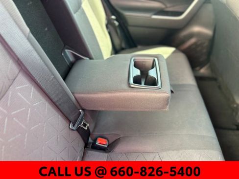 Used 2021 Toyota RAV4 XLE w/ Carpet Mat Package (TMS) image 8
