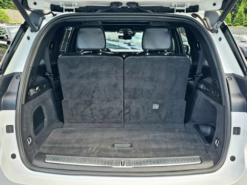 Used 2022 Jeep Grand Cherokee L Overland w/ Luxury Tech Group IV AWD/4WD image 10