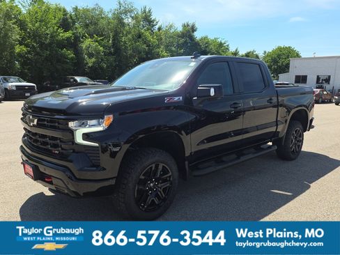 New 2026 Chevrolet Silverado 1500 LT Trail Boss w/ Safety Package AWD/4WD image 4