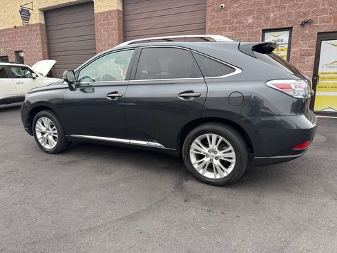 Used 2011 Lexus RX 450h AWD w/ Premium Pkg image 22