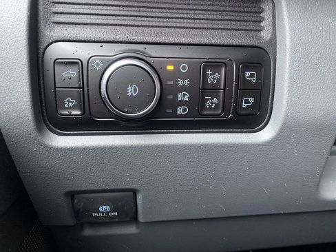 New 2026 Ford F350 XLT w/ XLT Premium Package image 30