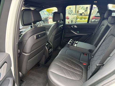 Used 2026 BMW X5 M60i image 14