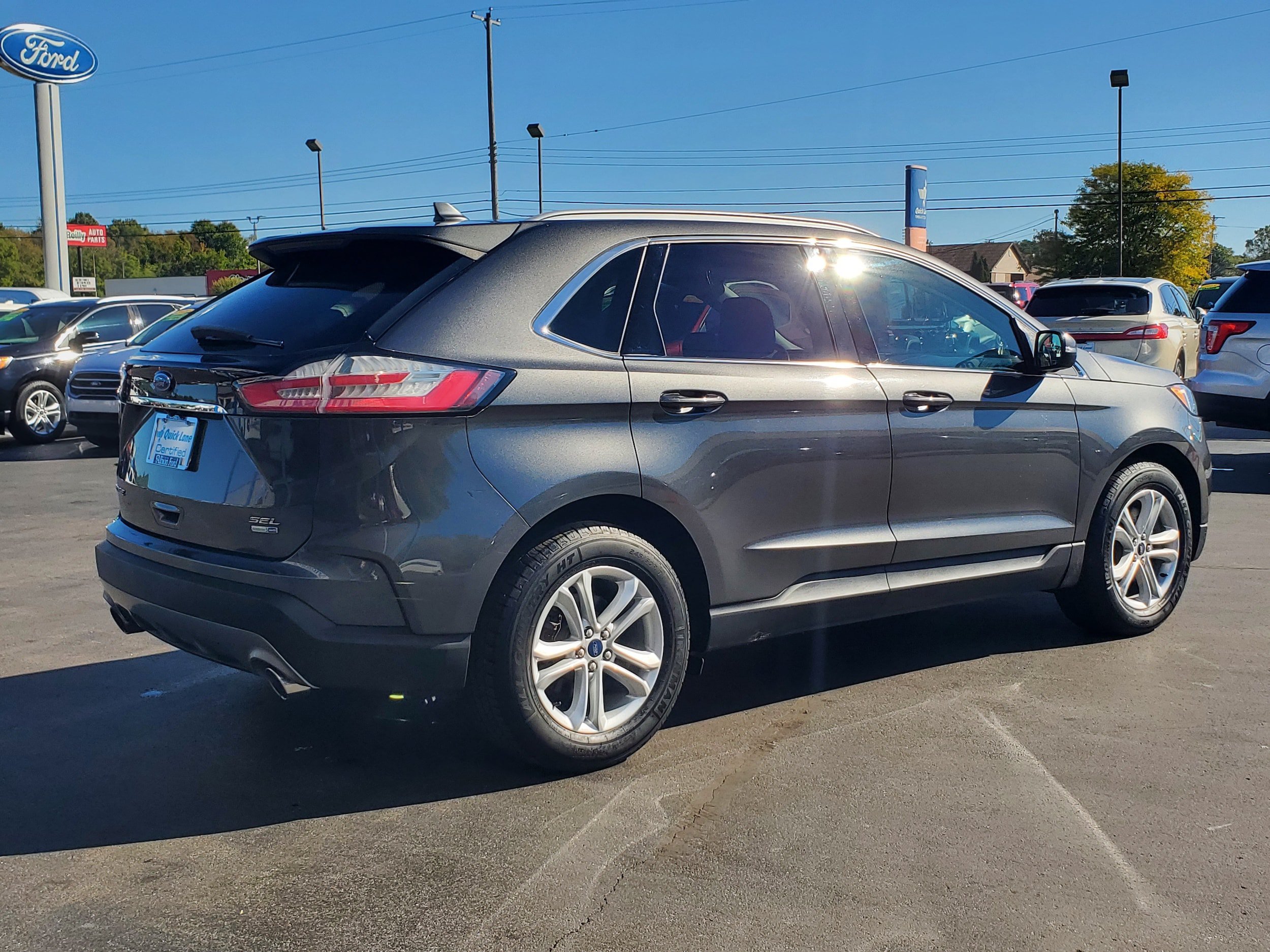 Used 2020 Ford Edge SEL AWD/4WD image 4