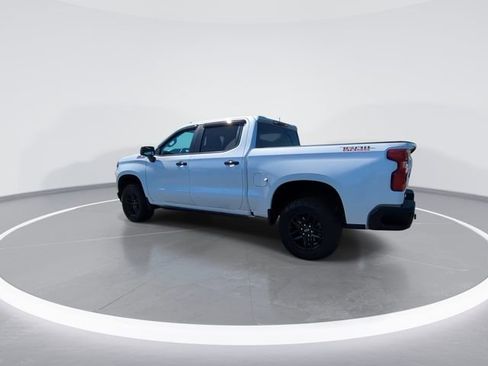 Used 2022 Chevrolet Silverado 1500 LT Trail Boss w/ Safety Package image 6