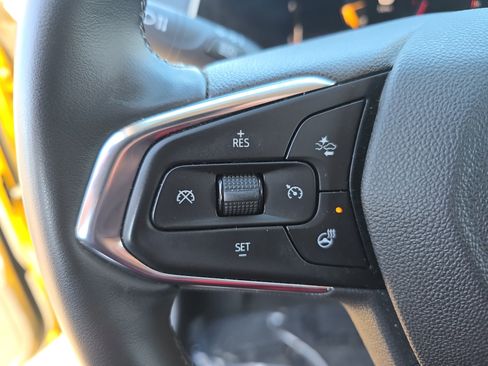 Used 2024 Chevrolet Trax ACTIV w/ Driver Confidence Package image 17