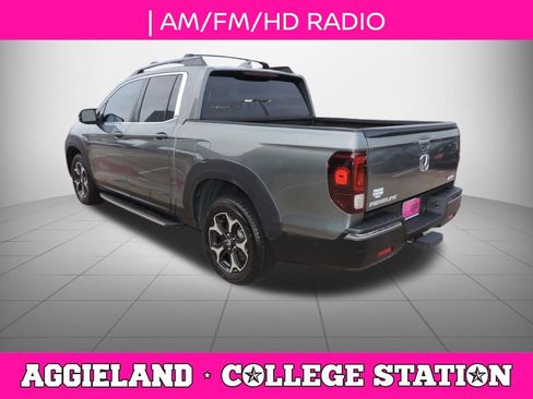 Used 2017 Honda Ridgeline RTL-T image 6