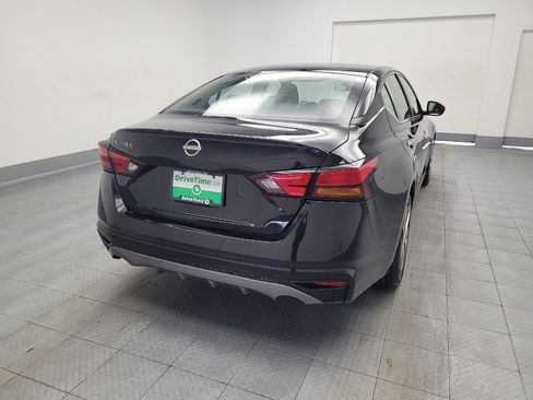 Used 2023 Nissan Altima 2.5 S FWD image 7