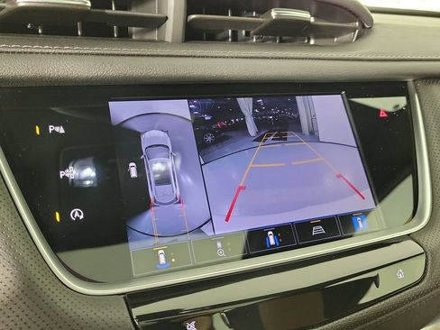 Used 2024 Cadillac XT5 Premium Luxury w/ Technology Package FWD image 27