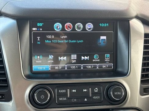 Used 2019 Chevrolet Tahoe LT w/ Luxury Package AWD/4WD image 13