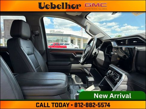 Used 2023 GMC Sierra 1500 Denali w/ Denali Reserve Package AWD/4WD image 2