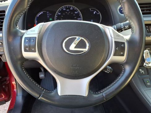 Used 2012 Lexus CT 200h Premium image 18