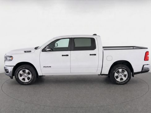 Used 2025 RAM 1500 Big Horn AWD/4WD image 6