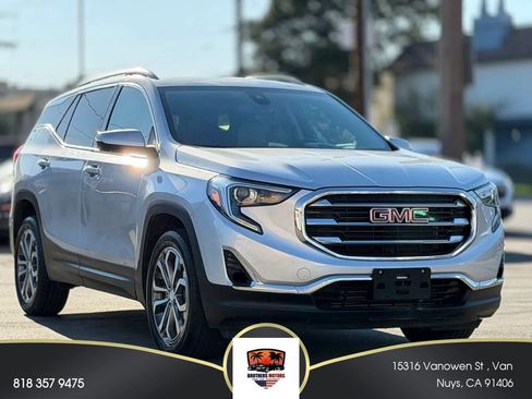 Used 2020 GMC Terrain SLT w/ Preferred Package AWD/4WD image 1