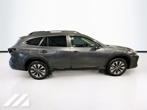 Certified 2025 Subaru Outback Limited image 4