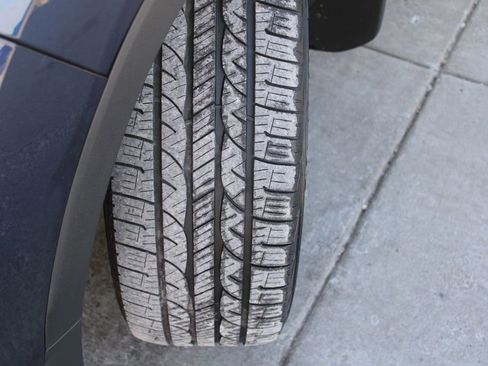 Used 2019 Honda Pilot Elite image 14