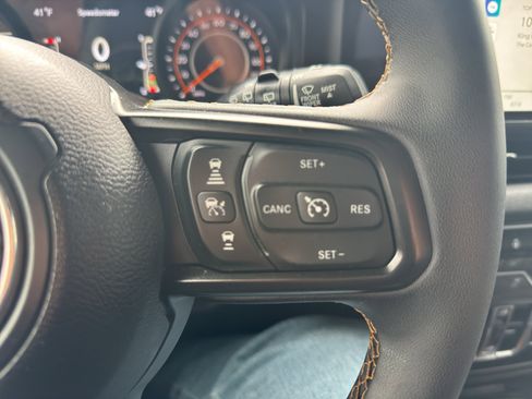 Used 2024 Jeep Wrangler Sport S image 24