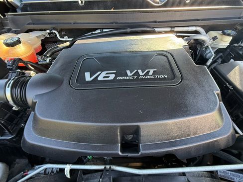 Used 2016 GMC Canyon W/T w/ Convenience Package image 16