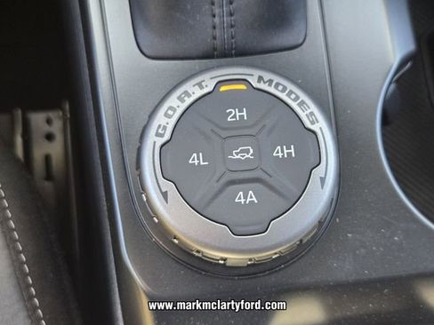 New 2026 Ford Bronco Badlands AWD/4WD image 18