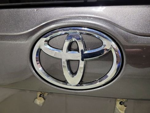 Used 2016 Toyota Highlander XLE image 63