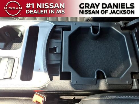 Used 2021 Ford Edge SEL FWD image 20