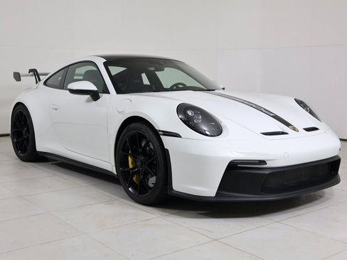 Certified 2022 Porsche 911 GT3 image 30
