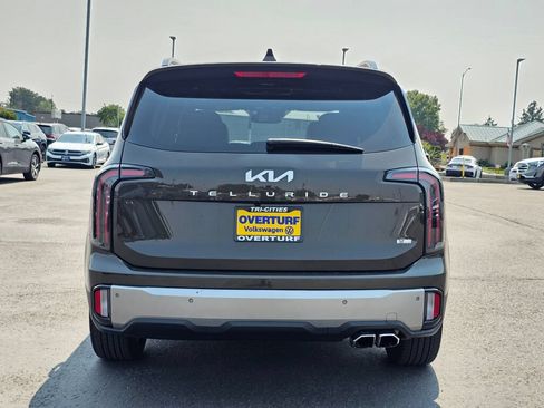 Used 2023 Kia Telluride SX X-Line AWD/4WD image 5