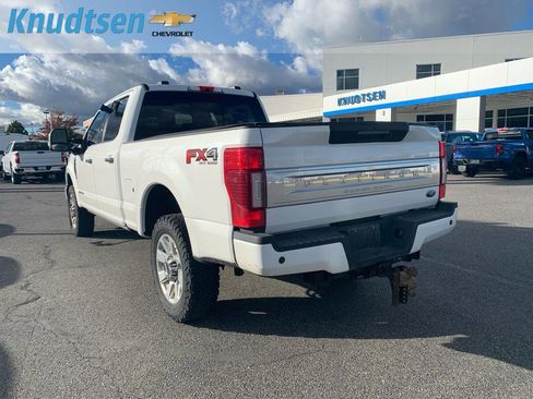 Used 2021 Ford F250 Platinum w/ FX4 Off-Road Package image 5