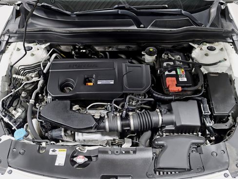 Used 2019 Honda Accord Sport image 33
