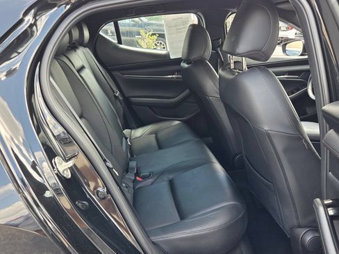 Used 2024 MAZDA MAZDA3 s FWD image 14