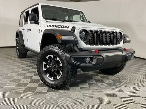 Used 2024 Jeep Wrangler Unlimited Rubicon w/ Technology Group AWD/4WD image 52