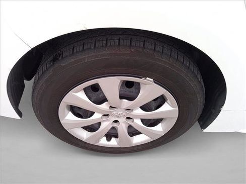 Used 2023 Toyota Corolla LE w/ Carpet Mat Package (TMS) image 11