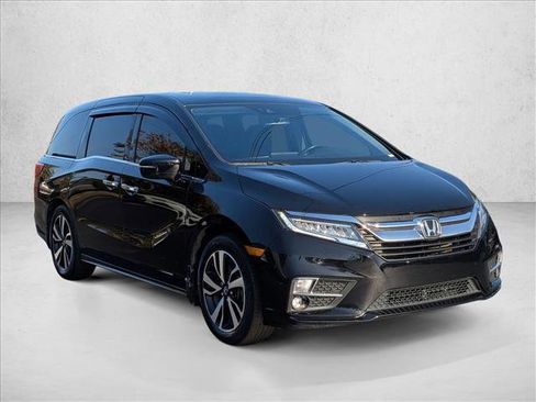 Used 2018 Honda Odyssey Elite image 3