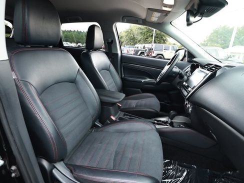 Used 2024 Mitsubishi Outlander Sport AWD image 26