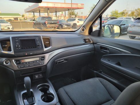 Used 2019 Honda Ridgeline Sport image 24